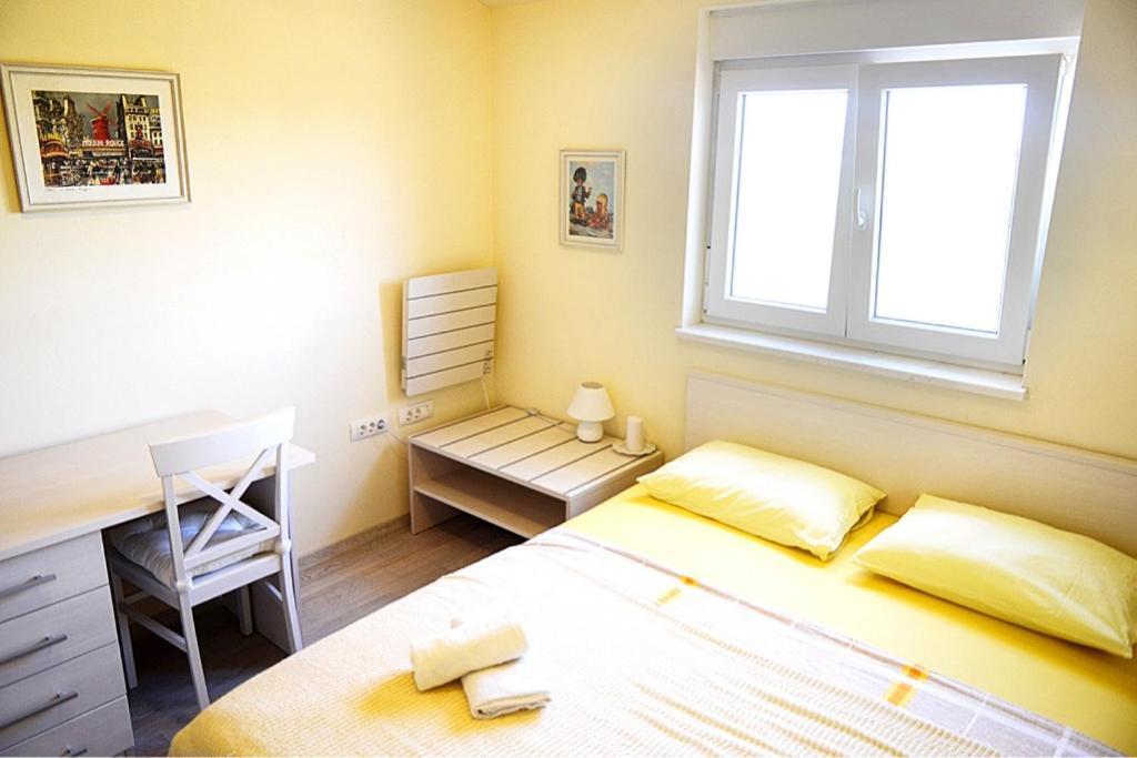 Leona Apartman Póla Kültér fotó
